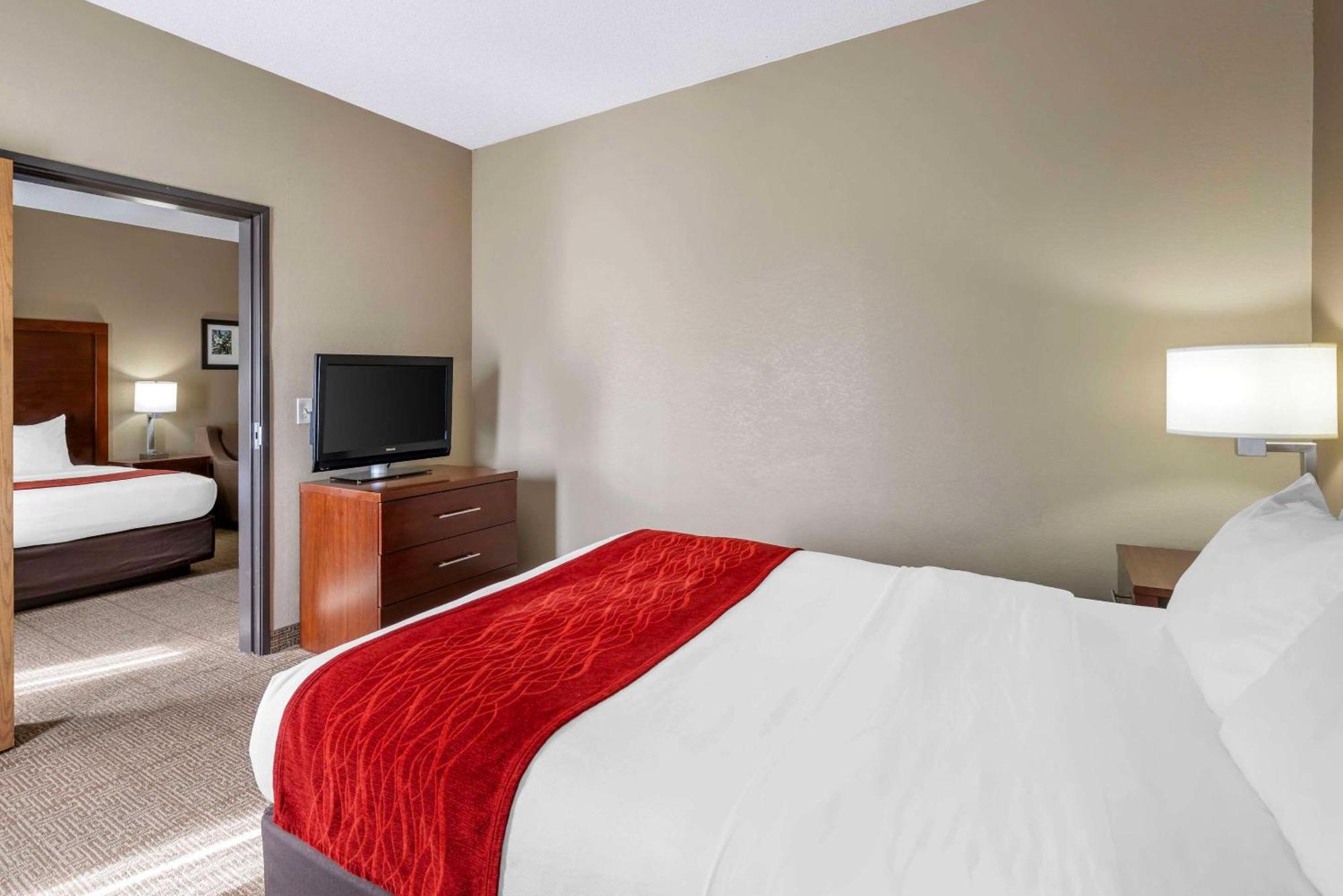 Comfort Inn Grain Valley Bagian luar foto