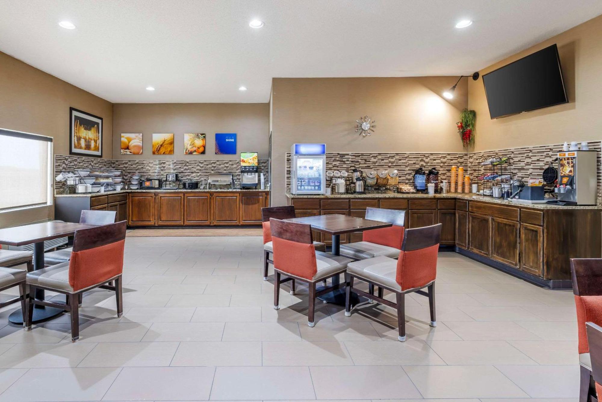 Comfort Inn Grain Valley Bagian luar foto