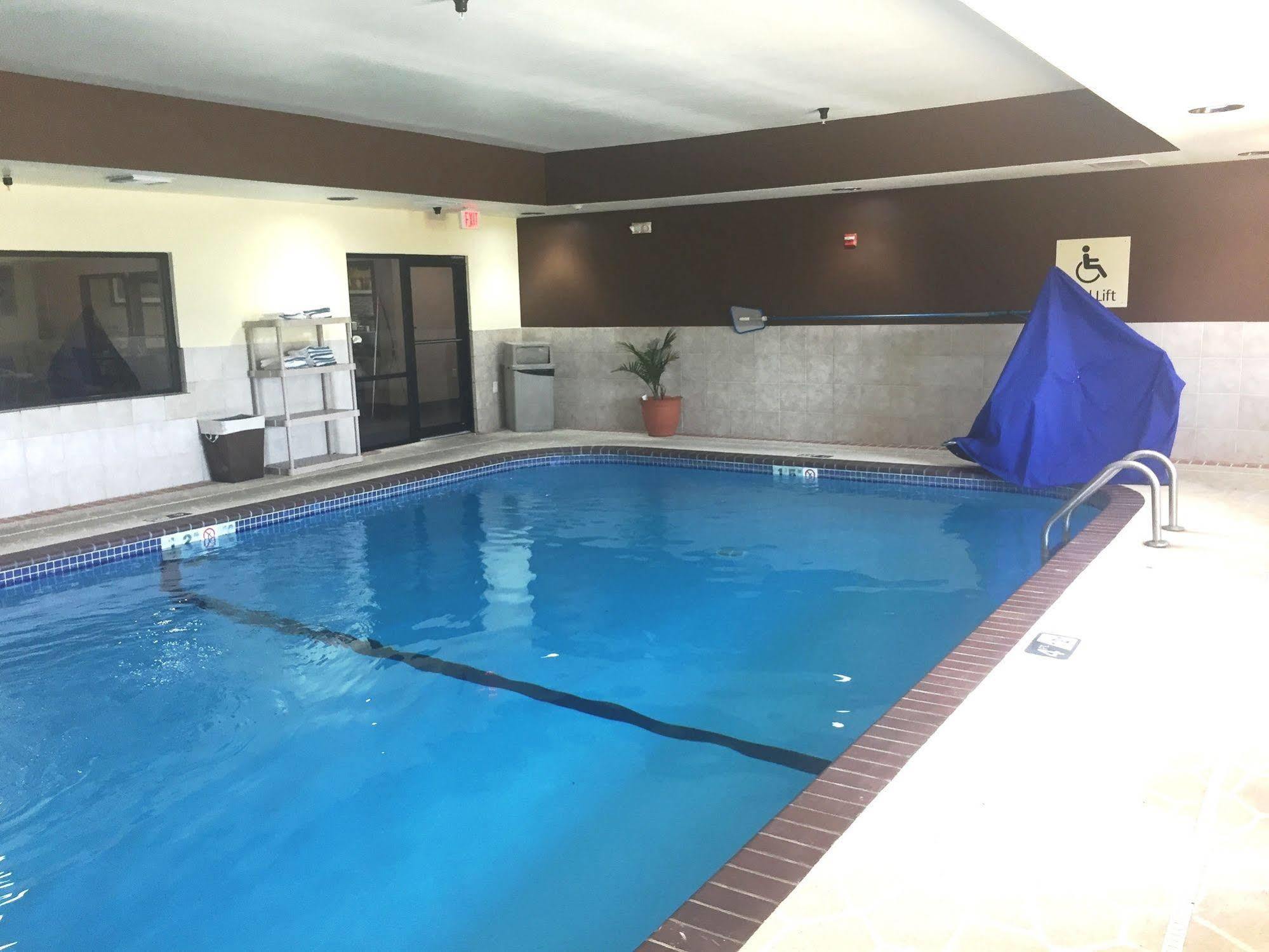 Comfort Inn Grain Valley Bagian luar foto
