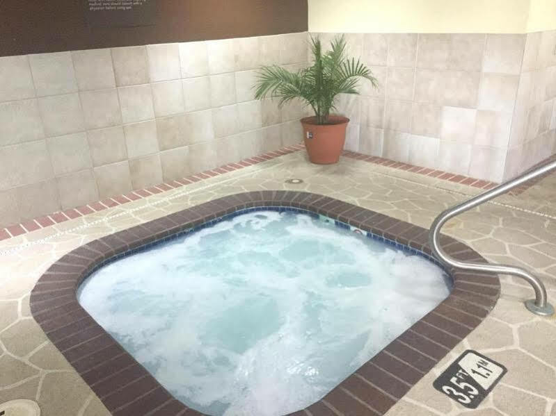 Comfort Inn Grain Valley Bagian luar foto